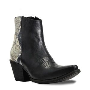 Ariat Ladies Carmelita Black Western Bootie